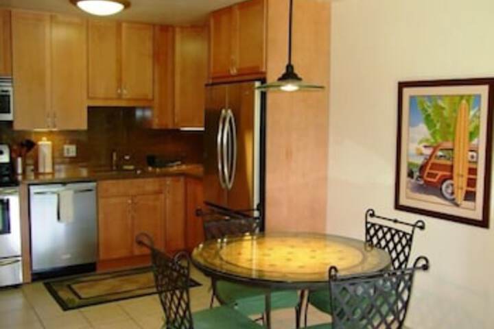 Waiohuli Beach Hale #d 223 1 Bathroom Condo in Kihei, HI