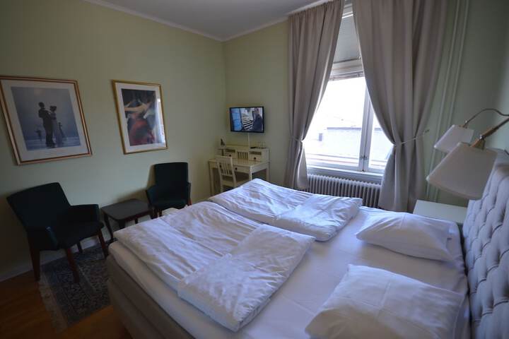 Room 10 of 57