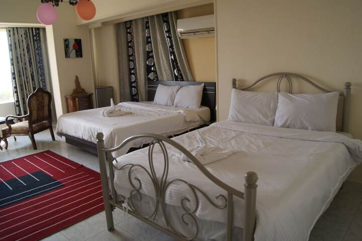 Room 38 of 114