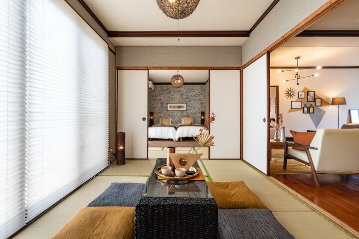 Room 9 of 22