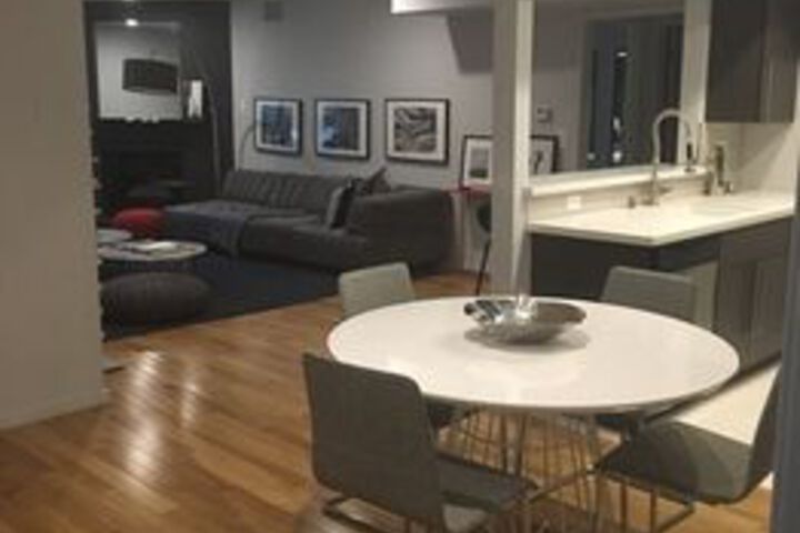 Room 10 of 20