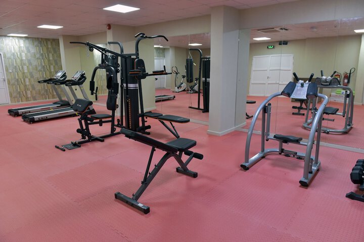 Health and Fitness 38 of 47