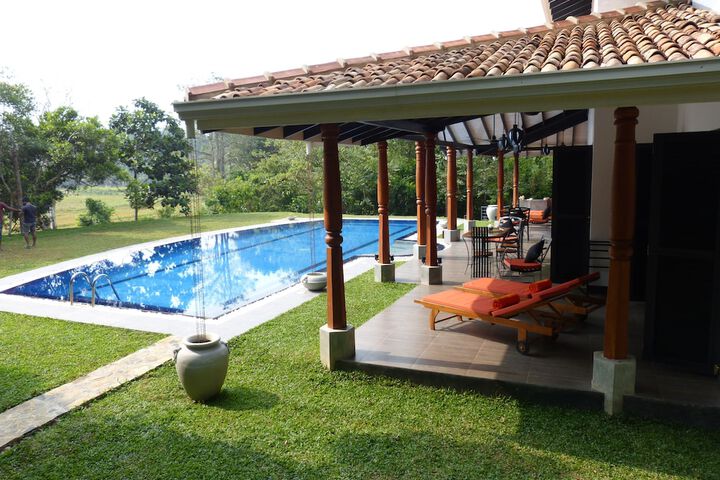 Pool 26 of 49