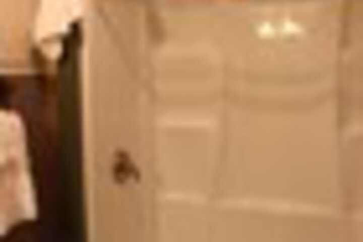Room 425 of 504