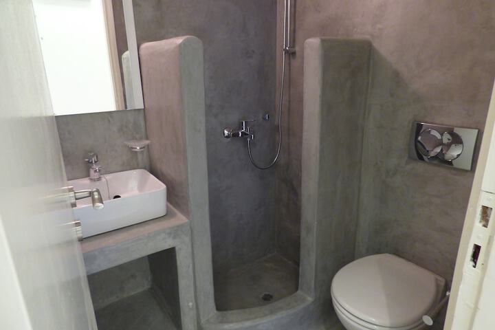 Room 40 of 60