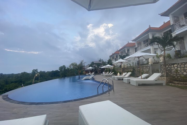 Pool 12 of 17