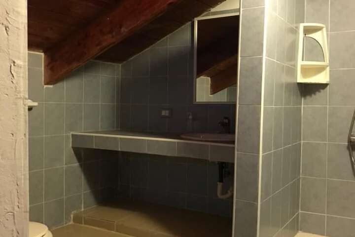 Room 20 of 40