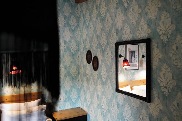 Room 17 of 73