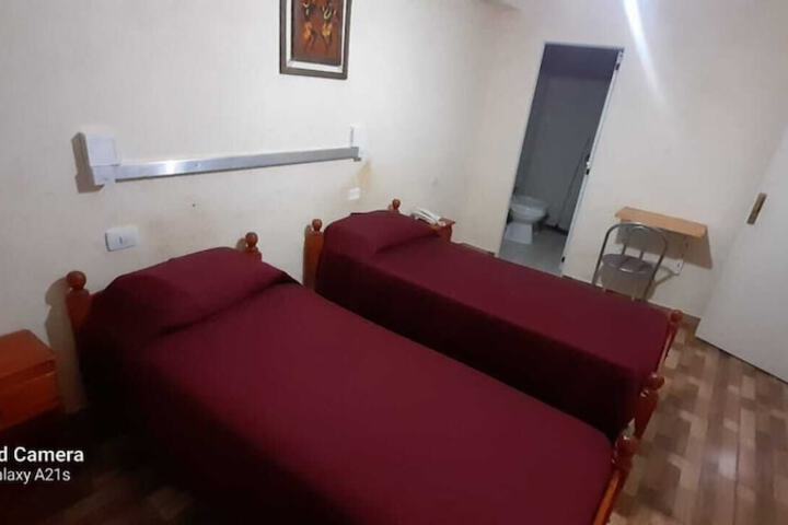 Room 7 of 28