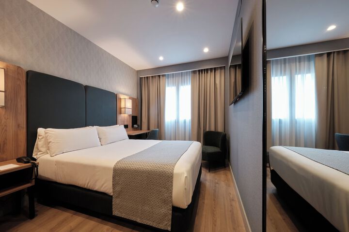 Room 18 of 59