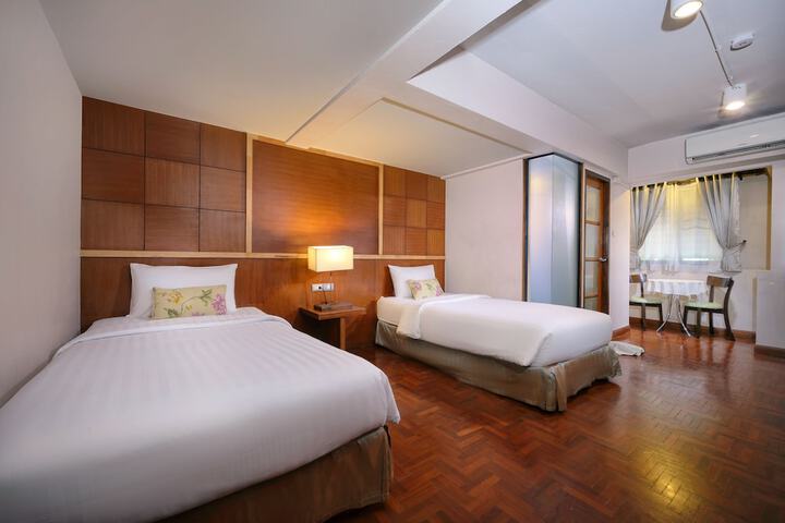 Room 7 of 60