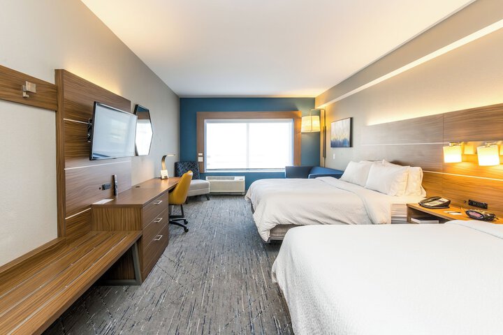 Room 9 of 61