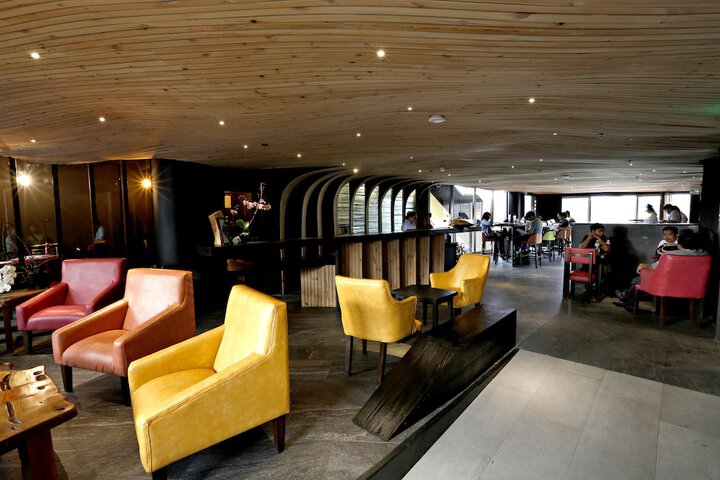 Hotel Interior 4 of 72