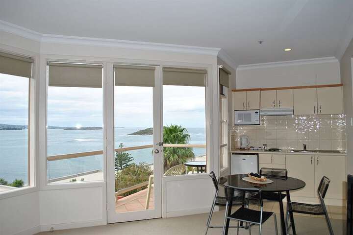 Private kitchenette