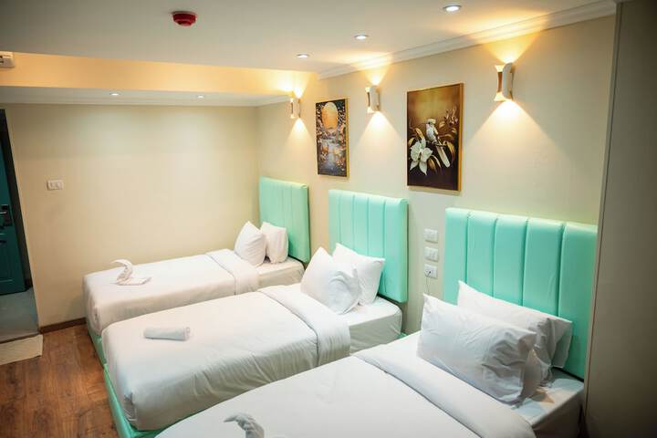 Room 7 of 44