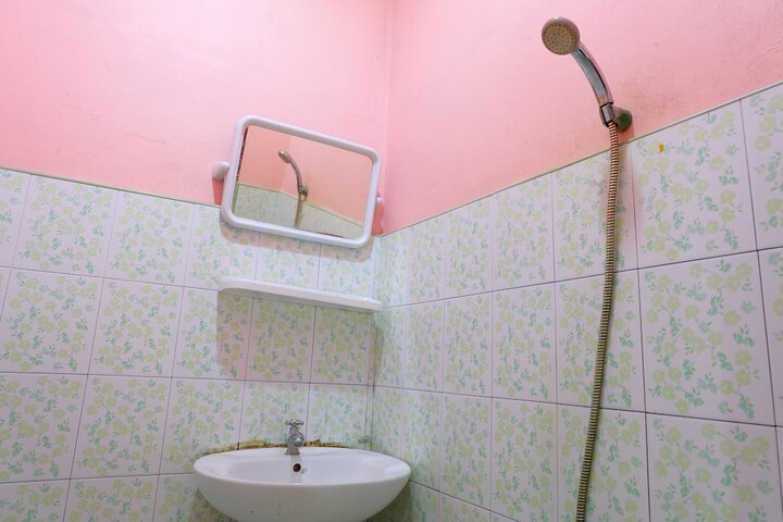 Room 14 of 14