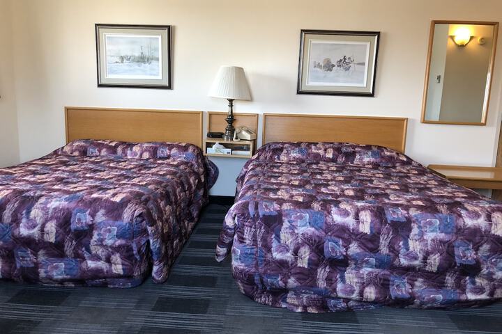 Room 9 of 28