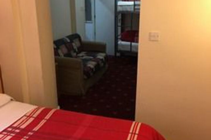 Room 18 of 42