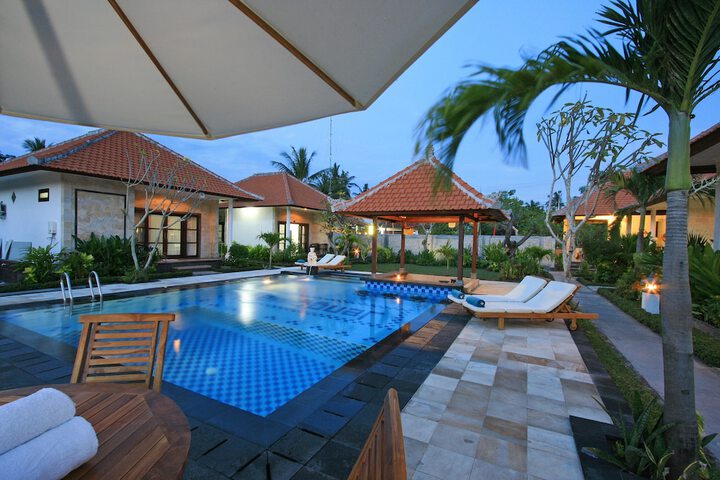 Pool 26 of 39