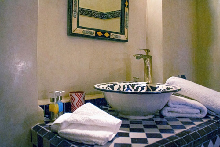 Room 21 of 42