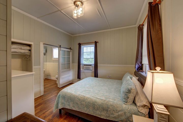Room 203 of 309