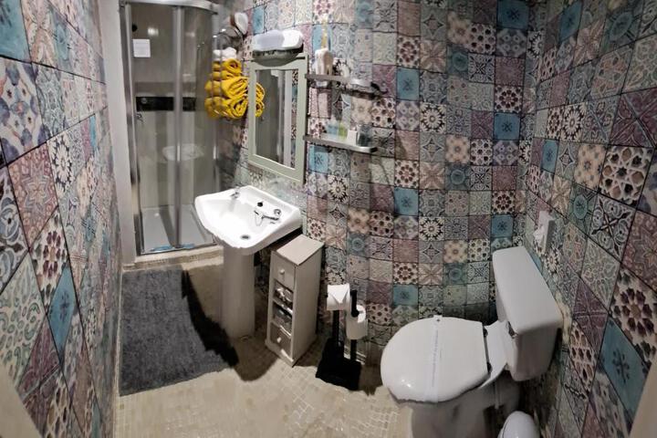Photo 18