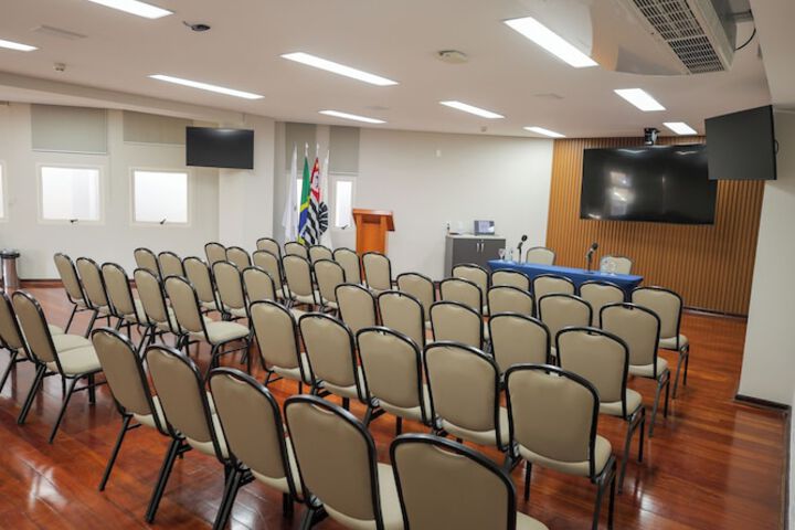 Meeting 39 of 43