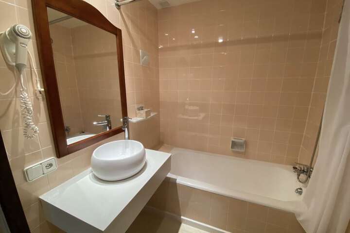 Bath Photo