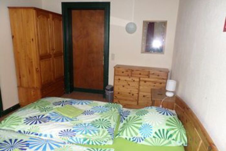 Room 14 of 24