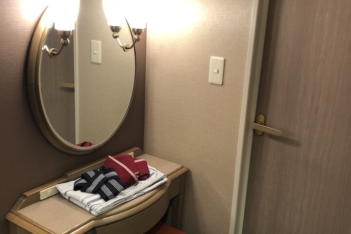 Room 19 of 58