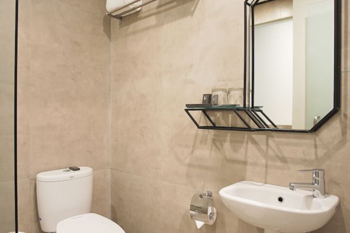 Clean Restrooms