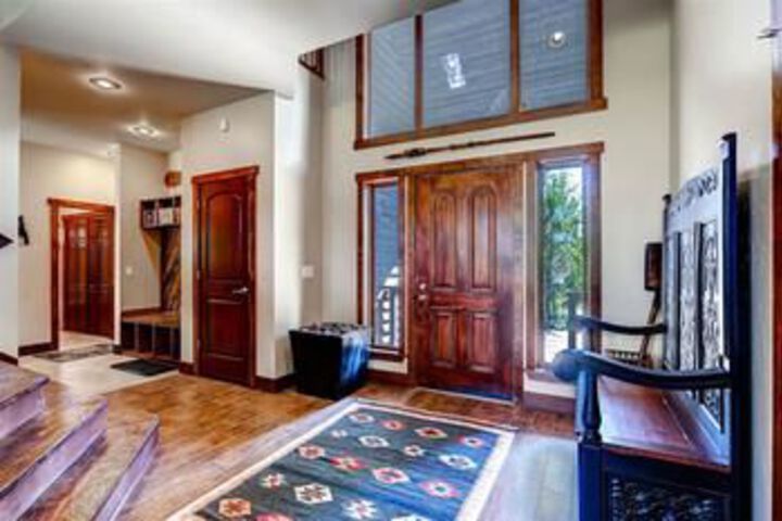 Room 21 of 25