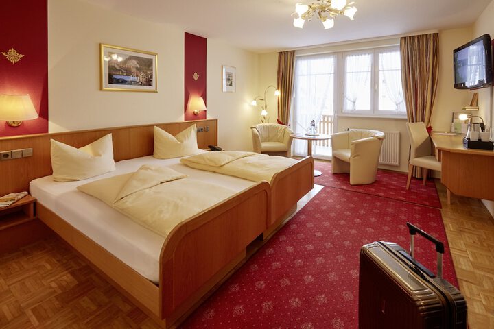 Room 9 of 39