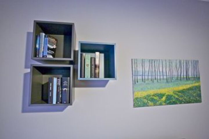 Room 17 of 31