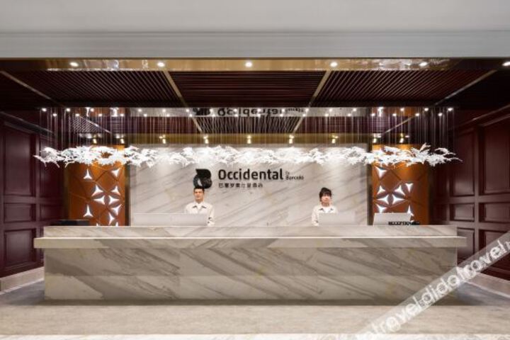 Hotel Interior 6 of 13
