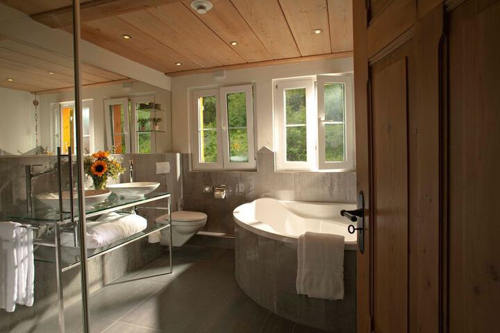 Bath Photo