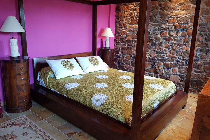 Room 7 of 36