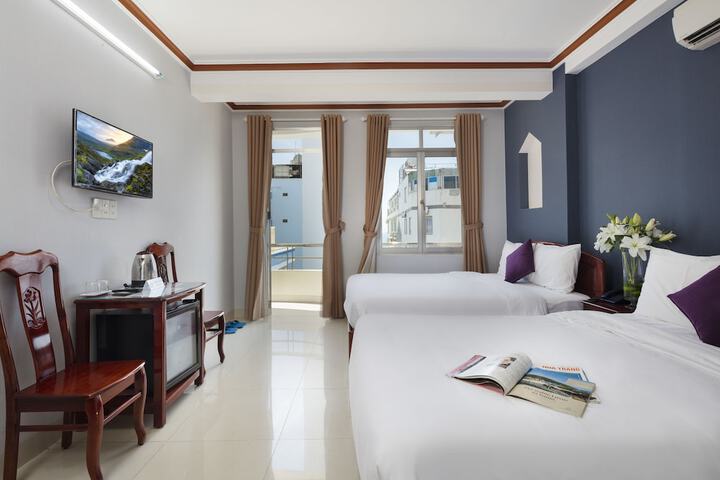 Room 8 of 46