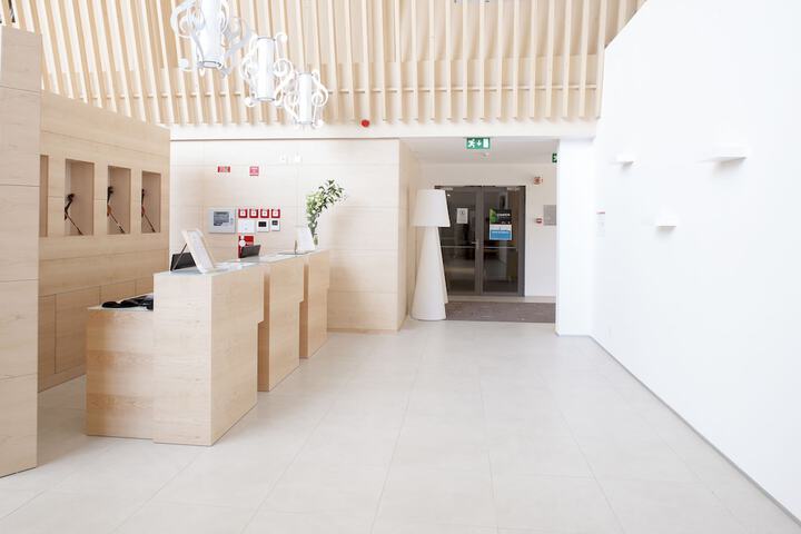 Hotel Interior 4 of 33