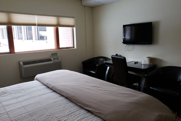 Room 65 of 206