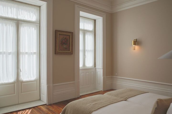 Room 12 of 50