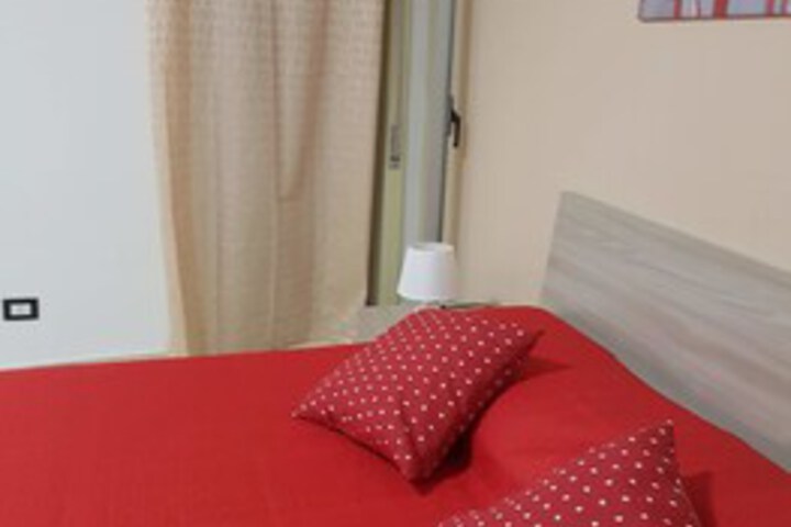 Room 42 of 79