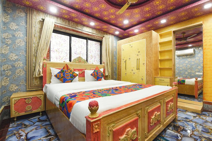 Room 20 of 39