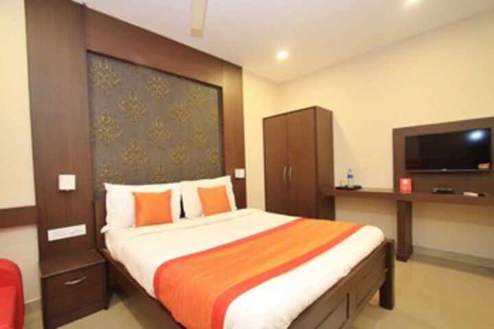 Room 16 of 21