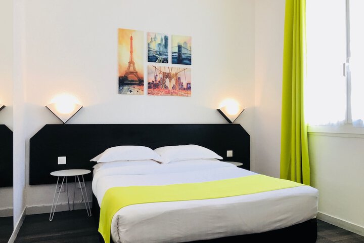 Room 4 of 47