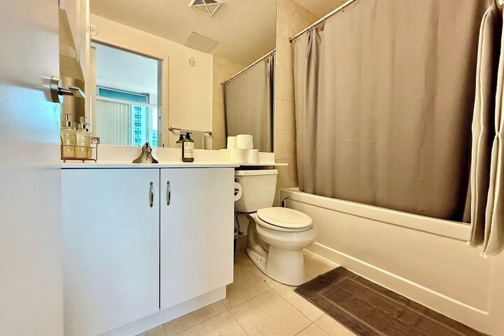 Room 15 of 21