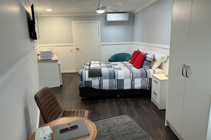 Room 10 of 47