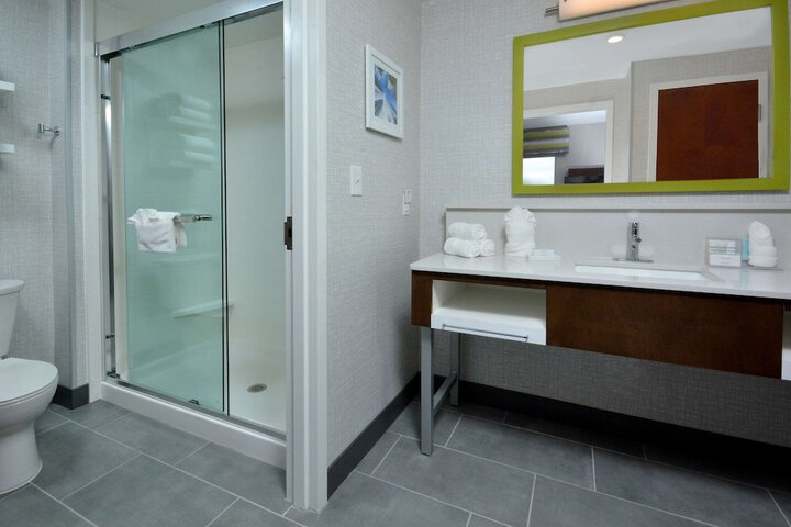 Bathroom shower