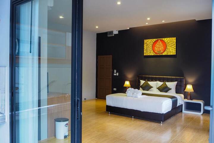 Room 21 of 50