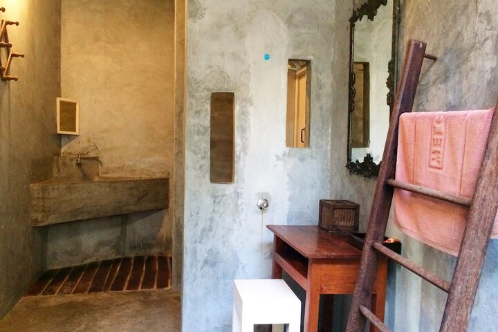 Room 48 of 72